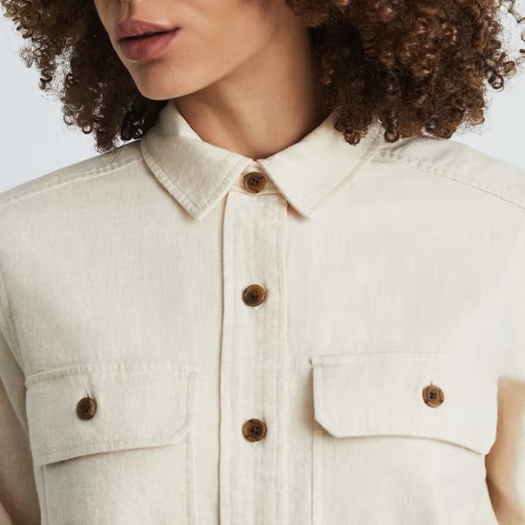 EVERLANE The Classic Cotton Flannel Shirt in heathered parchment - Picture 2 of 7